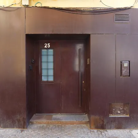 Rentalsevilla Alhondiga Siviglia